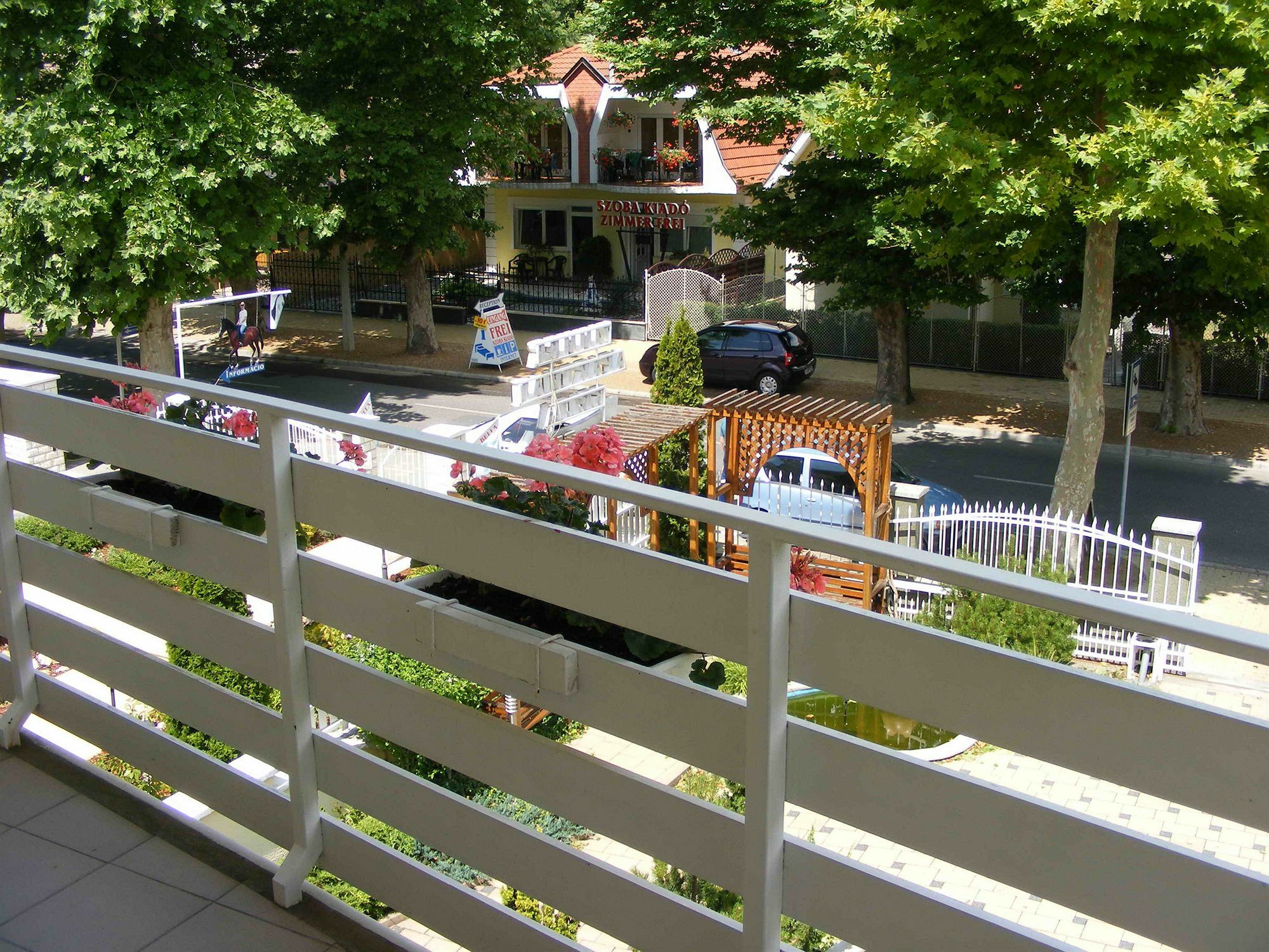 Arizona Apartman Siófok Esterno foto